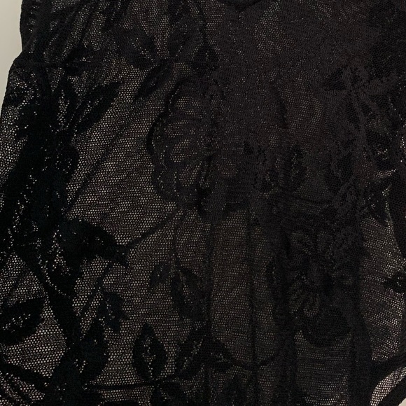 H&M Lacey bodysuit - Picture 2 of 2